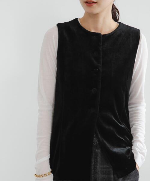 URBAN RESEARCH（アーバンリサーチ）の「ベロアジレ（ベスト・レディース・ブラウン/ブラック・FREE）」の2枚目の写真