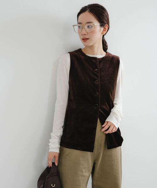 URBAN RESEARCH（アーバンリサーチ）の「ベロアジレ（ベスト・レディース・ブラウン/ブラック・FREE）」の5枚目の写真