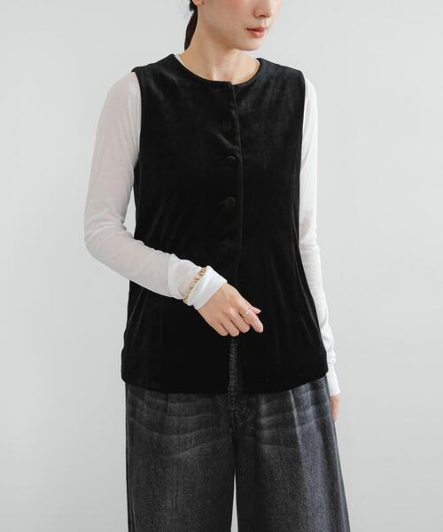 URBAN RESEARCH（アーバンリサーチ）の「ベロアジレ（ベスト・レディース・ブラウン/ブラック・FREE）」の16枚目の写真