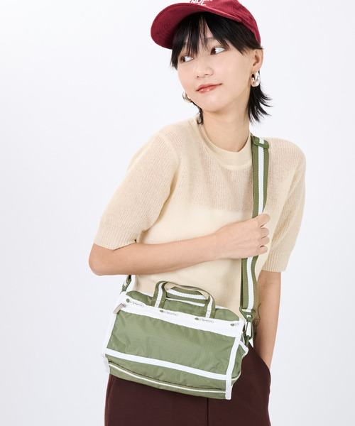 LeSportsac(レスポートサック)の「MINI DUFFEL CROSSBODY スペクテイターオリーブ(ショルダーバッグ・レディース・グリーン・FREE)」の1枚目の写真