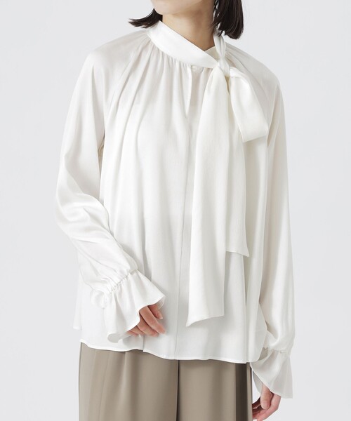 LOVELESS（ラブレス）の「ヴィンテージサテンボウタイブラウス（シャツ/ブラウス・レディース・オフホワイト/ブラック・34/36）」の5枚目の写真
