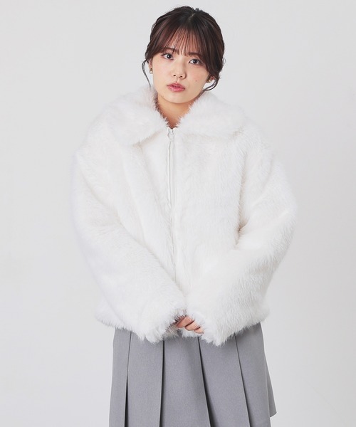 Honeys（ハニーズ）の「衿付ファーブルゾン（ブルゾン・レディース・ブラウン/ベージュ/アイボリー・S/M/L）」の5枚目の写真