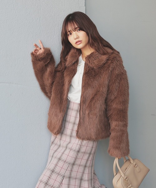 Honeys（ハニーズ）の「衿付ファーブルゾン（ブルゾン・レディース・ブラウン/ベージュ/アイボリー・S/M/L）」の8枚目の写真