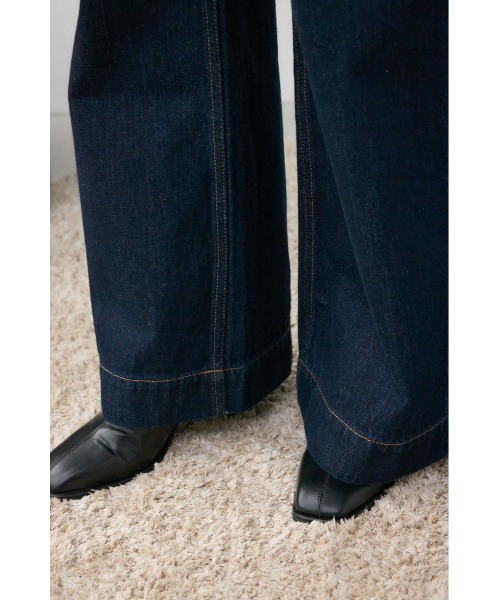 AZUL by moussy(アズールバイマウジー)の「AZUL DENIM VENUSワイドデニム(デニムパンツ・レディース・ワンウォッシュ/ブラック・SMALL/MEDIUM)」の22枚目の写真