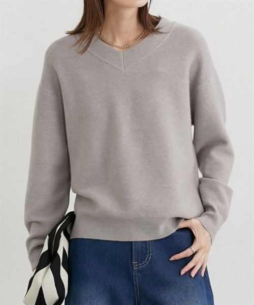 セール】もちもち素材 ガーター編みVネックニット（ニット/セーター