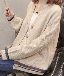 配色ボタンカーデ