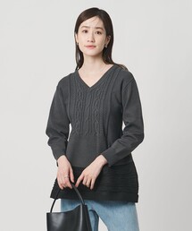 UNITED ARROWS ライトグレー Vネックニット　2025年品 UNITED ARROWS ライトグレー Vネックニット 2025年品 フォックス