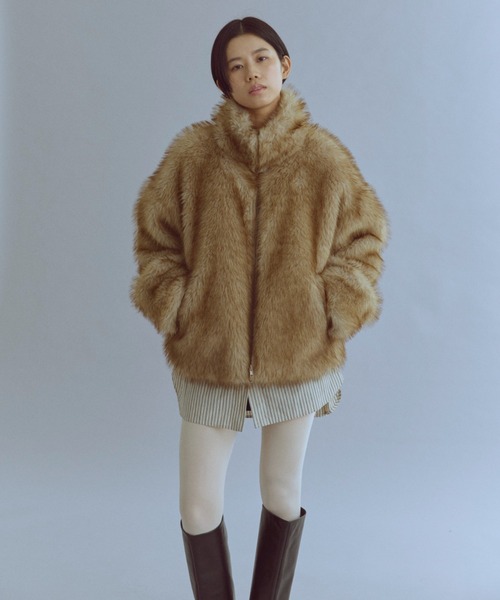 EN NEUME(エンノイム)の「Faux Fur Jacket(その他アウター・レディース・ベージュ/ブラウン/キャメル・FREE)」の3枚目の写真