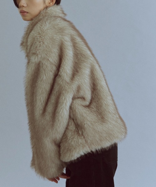 EN NEUME(エンノイム)の「Faux Fur Jacket(その他アウター・レディース・ベージュ/ブラウン/キャメル・FREE)」の21枚目の写真