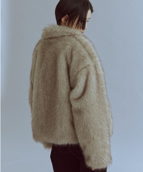 EN NEUME(エンノイム)の「Faux Fur Jacket(その他アウター・レディース・ベージュ/ブラウン/キャメル・FREE)」の20枚目の写真