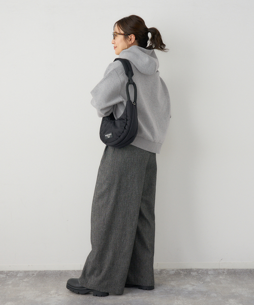 JOURNAL STANDARD（ジャーナルスタンダード）の「CTダンボールフードプルオーバー（パーカー・レディース・グレー/ブラック・FREE）」の10枚目の写真