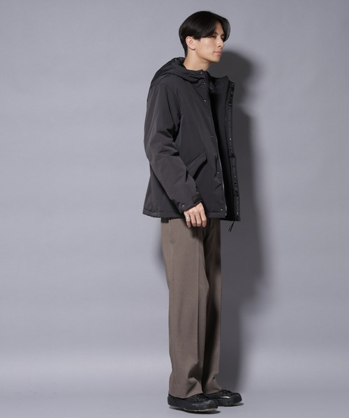 NANO universe（ナノユニバース）の「テクノギャバトラウザーズ（スラックス・メンズ・ブラック/ブラウン系その他・L/M/S）」の4枚目の写真