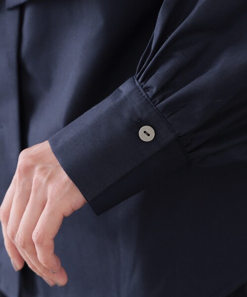 OPAQUE.CLIP(オペークドットクリップ)の「ボウタイブラウス【洗濯機OK】(シャツ/ブラウス・レディース・ネイビー/ダークブラウン/ホワイト・38/40/42)」の22枚目の写真