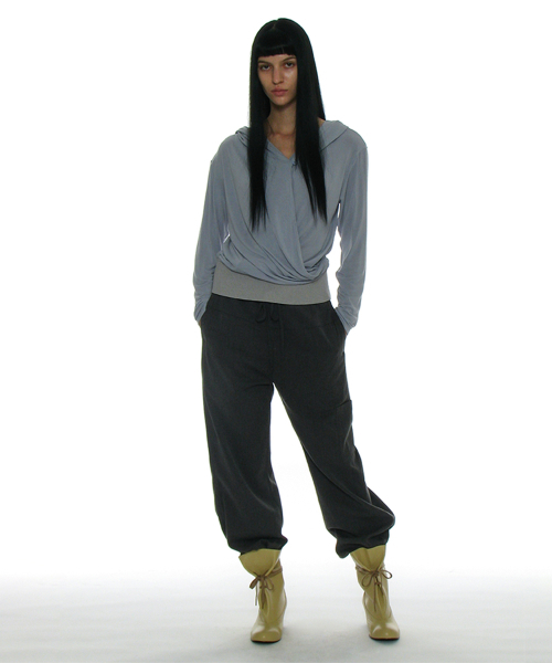 PARTIMENTO WOMEN（パルティメントウィメン）の「ドローストリングラウンドスラックス_グレー（スラックス・レディース・その他・SMALL/MEDIUM）」の6枚目の写真
