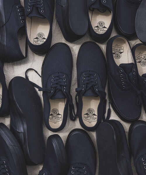 Sperry Top-Sider(スペリートップサイダー)の「【ビームスの百名品】【別注】SPERRY TOP-SIDER / MIL CVO(スニーカー・メンズ・ブラウン/ホワイト/ネイビー/インディゴブルー/オリーブ・7.5inch/8inch/8.5inch/9inch/9.5inch/10inch/10.5inch/11inch/12inch/13inch/7inch)」の1枚目の写真