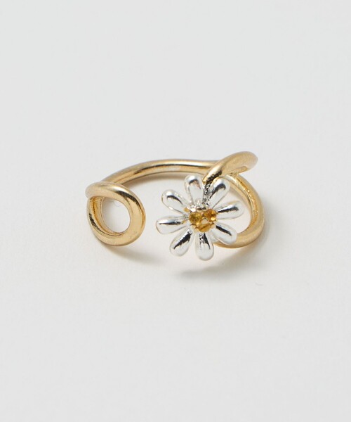 BEAUTY&YOUTH UNITED ARROWS（ビューティーアンドユースユナイテッドアローズ）の「フラワーモチーフ 2セット リング（リング・レディース・ゴールド/シルバー・12）」の7枚目の写真