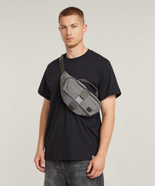 G-STAR（ジースター）の「BUM BAG/ロゴウエストポーチ/ボディーバッグ（ボディバッグ/ウエストポーチ・メンズ・ダークブルー/グレー・ONE SIZE）」の3枚目の写真