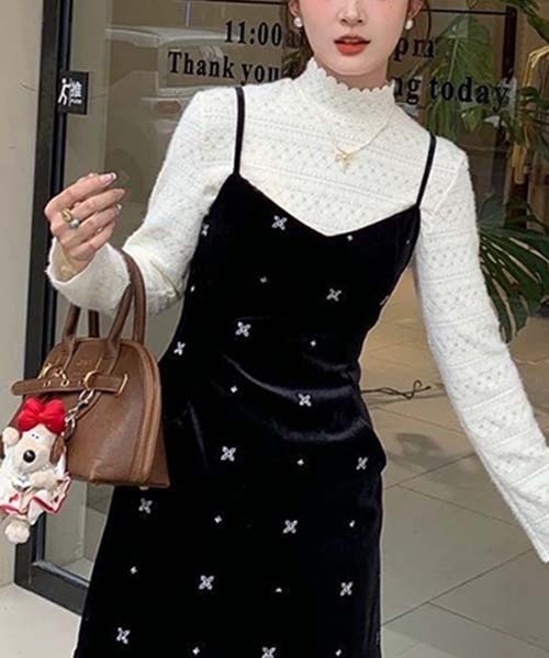 gossip!ロサンゼルス(ゴシップロサンゼルス)の「ベロアキャミソールワンピース リボンベルト付き(ワンピース・レディース・ブラック・S/M)」の12枚目の写真