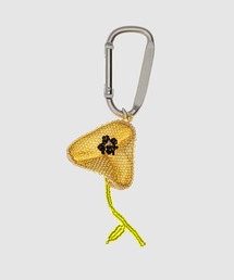 Pura Utz（プラ ウズ）の「Carabiner Pendant Charm（チャーム）」