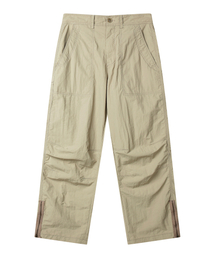 YOUNEEDGARMENTS（ユーニーズガーメンツ）の「Utility Nylon Fatigue Pants (Beige)（スウェットパンツ）」