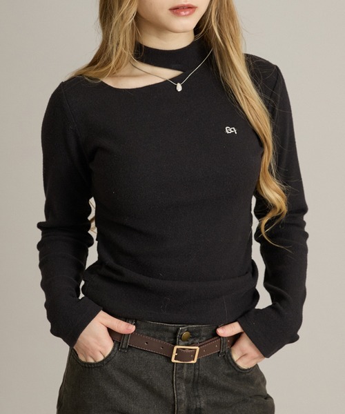 apres jour mignon(アプレジュールミニョン)の「カットデザイントップス(Tシャツ/カットソー・レディース・ボルドー/ブラック/グレー・フリー/LARGE)」の1枚目の写真