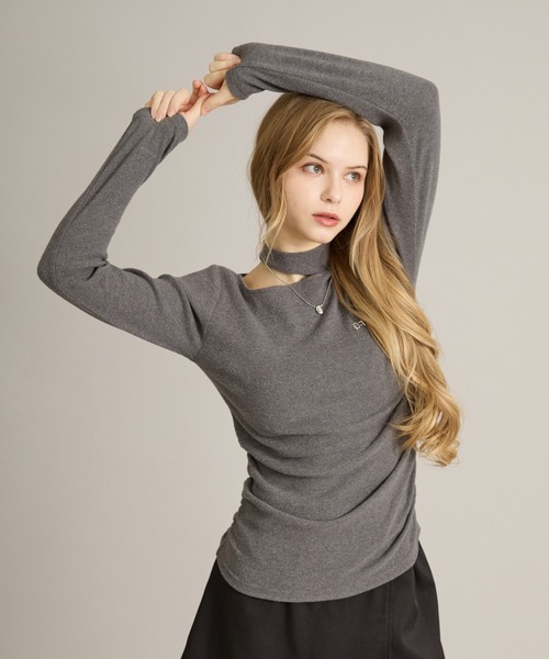 apres jour mignon(アプレジュールミニョン)の「カットデザイントップス(Tシャツ/カットソー・レディース・ボルドー/ブラック/グレー・フリー/LARGE)」の21枚目の写真