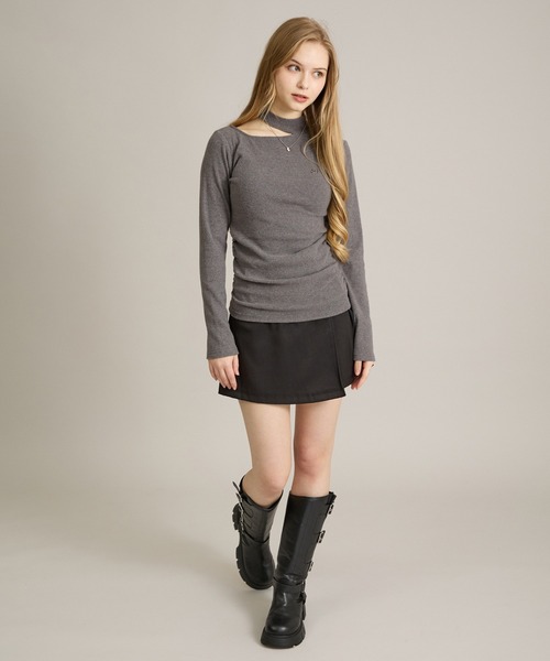 apres jour mignon(アプレジュールミニョン)の「カットデザイントップス(Tシャツ/カットソー・レディース・ボルドー/ブラック/グレー・フリー/LARGE)」の5枚目の写真