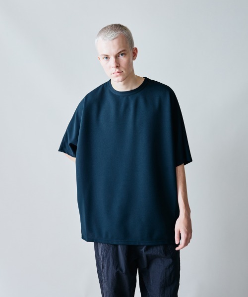 rehacer(レアセル)の「rehacer : Aero Knit Dolman CS / エアロニット ドルマン カットソー(Tシャツ/カットソー・メンズ・ネイビー/ブラック・X-LARGE/LARGE/MEDIUM/SMALL)」の13枚目の写真