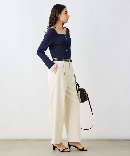 NOLLEY’S Sophi（ノーリーズソフィ）の「《手洗い可能》袖口レース取り外し可総針スクエアネックプルオーバー（ニット/セーター・レディース・ダークネイビー/ホワイト・38）」の14枚目の写真