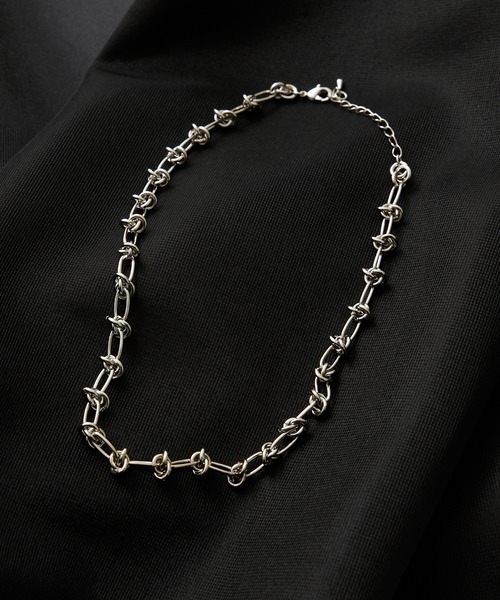 Lui's（ルイス）の「ノットチェーンネックレス（ネックレス・レディース・ゴールド/シルバー・FREE）」の7枚目の写真