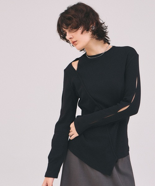 ARVELLIA（アルベリア）の「CUTTING TOPS（Tシャツ/カットソー・レディース・ブラック/ホワイト・M）」の2枚目の写真