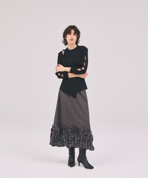 ARVELLIA（アルベリア）の「CUTTING TOPS（Tシャツ/カットソー・レディース・ブラック/ホワイト・M）」の6枚目の写真