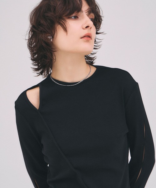 ARVELLIA（アルベリア）の「CUTTING TOPS（Tシャツ/カットソー・レディース・ブラック/ホワイト・M）」の7枚目の写真