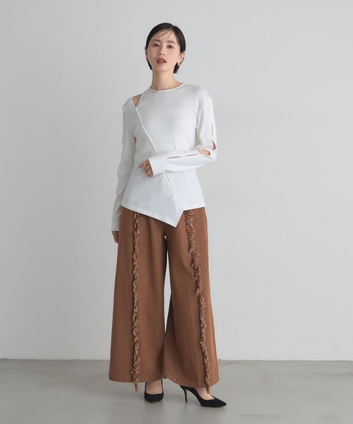 ARVELLIA（アルベリア）の「CUTTING TOPS（Tシャツ/カットソー・レディース・ブラック/ホワイト・M）」の9枚目の写真