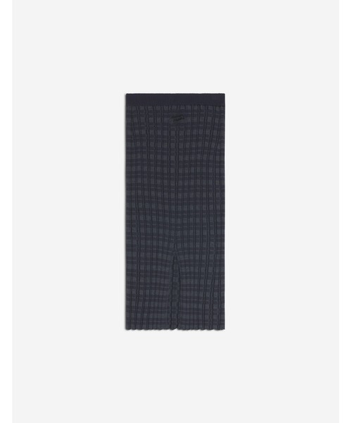 Maison Kitsune（メゾンキツネ）の「MERINO WOOL RIB CHECK LONG SKIRT（スカート・レディース・ダークグレー・L/M/S）」の3枚目の写真
