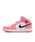 JORDAN BRAND�i�W���[�_���u�����h�j�́u�G�A �W���[�_�� 1 MID �W���j�A�V���[�Y / Air Jordan 1 Mid Big Kids' Shoes DQ8423-602 Pink Gaze�i�X�j�[�J�[�j�v�b�s���N�n���̑�