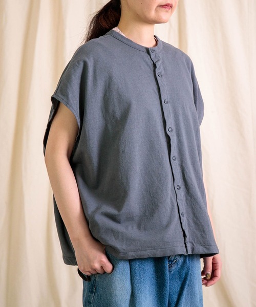 prit（プリット）の「[prit] 綿バガス和紙天竺 2way裾ヒモビッグポンチョカーデ（シャツ/ブラウス・レディース・オフホワイト/グレー/ブラック・FREE）」の4枚目の写真