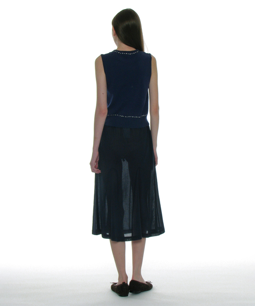 PARTIMENTO WOMEN(パルティメントウィメン)の「スタディッドニットスリーブレストップ_ネイビー(ニット/セーター・レディース・その他・SMALL/MEDIUM)」の6枚目の写真
