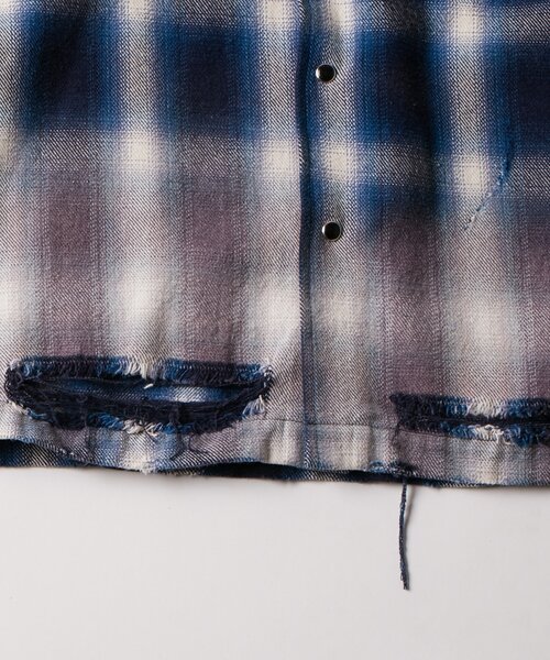 WHO'S WHO gallery（フーズフーギャラリー）の「【FromVintage】ダメージチェックシャツ（シャツ/ブラウス・メンズ・ブラック/ブルー・FREE）」の6枚目の写真