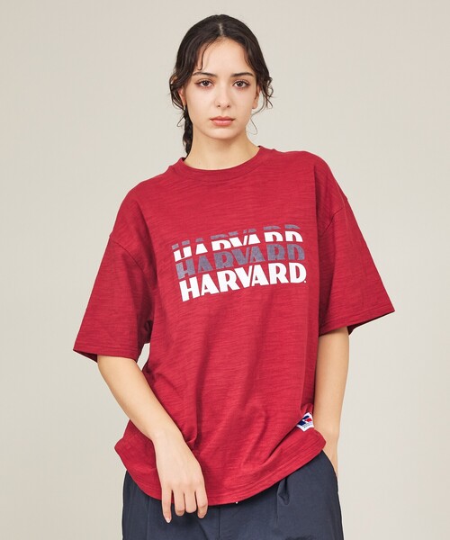 Russell Athletic(ラッセルアスレティック)の「【RUSSELL ATHLETIC / ラッセル アスレティック】University /Harvard/YALE/カレッジロゴ・ユニセックス(Tシャツ/カットソー・メンズ・エンジ/ネイビー/ホワイト系その他/ホワイト系その他2・M/L)」の2枚目の写真