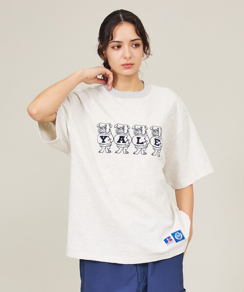 Russell Athletic(ラッセルアスレティック)の「【RUSSELL ATHLETIC / ラッセル アスレティック】University /Harvard/YALE/カレッジロゴ・ユニセックス(Tシャツ/カットソー・メンズ・エンジ/ネイビー/ホワイト系その他/ホワイト系その他2・M/L)」の4枚目の写真