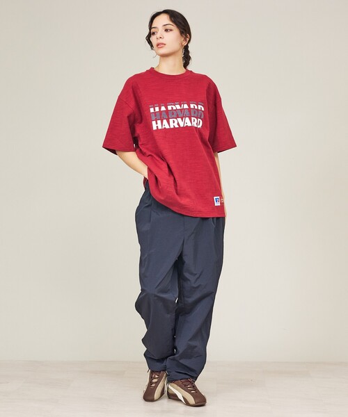 Russell Athletic(ラッセルアスレティック)の「【RUSSELL ATHLETIC / ラッセル アスレティック】University /Harvard/YALE/カレッジロゴ・ユニセックス(Tシャツ/カットソー・メンズ・エンジ/ネイビー/ホワイト系その他/ホワイト系その他2・M/L)」の7枚目の写真