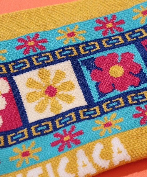 チチカカ（チチカカ）の「フェスティバルモチーフソックス（ソックス/靴下・レディース・イエロー/ネイビー・FREE）」の5枚目の写真