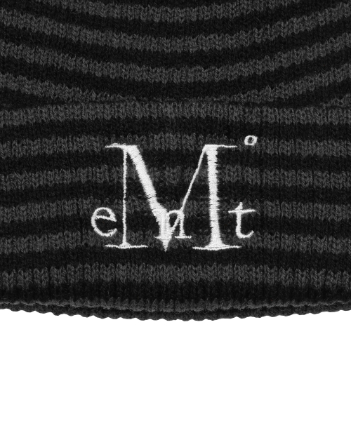 MUCENT（ムセント）の「カリンストライプビーニ男女共用（ニットキャップ/ビーニー・レディース・チャコールグレー×ブラック・FREE）」の3枚目の写真
