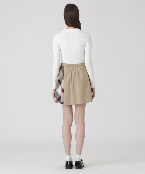 BLUE LABEL CRESTBRIDGE（ブルーレーベルクレストブリッジ）の「シャルマンストレッチツイルキュロット（その他パンツ・レディース・ベージュ系その他/ダークネイビー・38/36）」の11枚目の写真