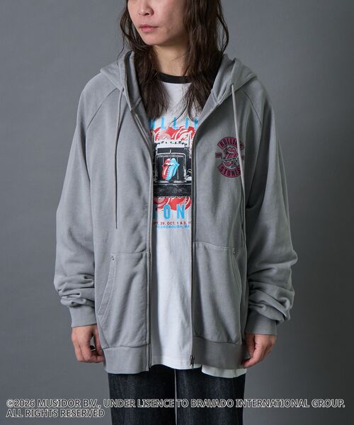 CRAFT STANDARD BOUTIQUE（クラフトスタンダードブティック）の「【ザ・ローリング・ストーンズ】ピグメントスウェットZIPパーカー（パーカー・メンズ・ライトグレー/チャコールグレー・S/L/M）」の14枚目の写真