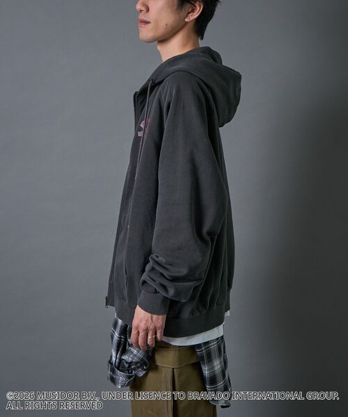 CRAFT STANDARD BOUTIQUE（クラフトスタンダードブティック）の「【ザ・ローリング・ストーンズ】ピグメントスウェットZIPパーカー（パーカー・メンズ・ライトグレー/チャコールグレー・S/L/M）」の21枚目の写真