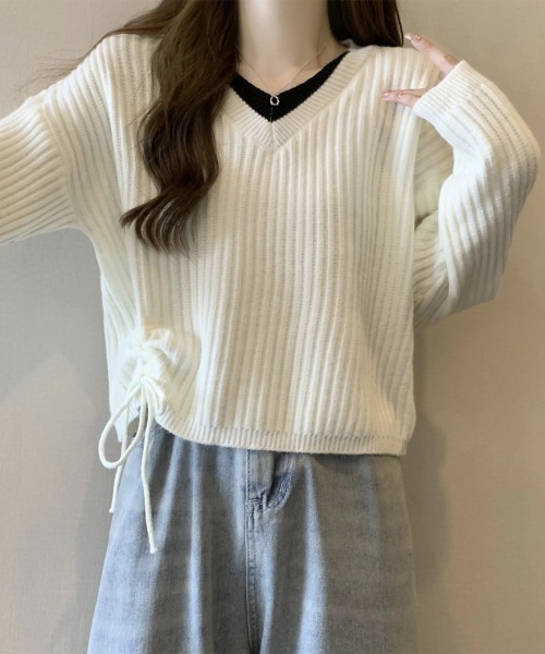 Miniministore(ミニミニストア)の「Vネックリブニットトップス 暖かいニット(ニット/セーター・レディース・アイボリー/ブラック/カーキブラウン・FREE)」の6枚目の写真