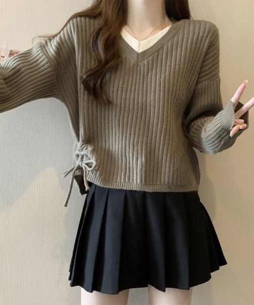 Miniministore(ミニミニストア)の「Vネックリブニットトップス 暖かいニット(ニット/セーター・レディース・アイボリー/ブラック/カーキブラウン・FREE)」の11枚目の写真