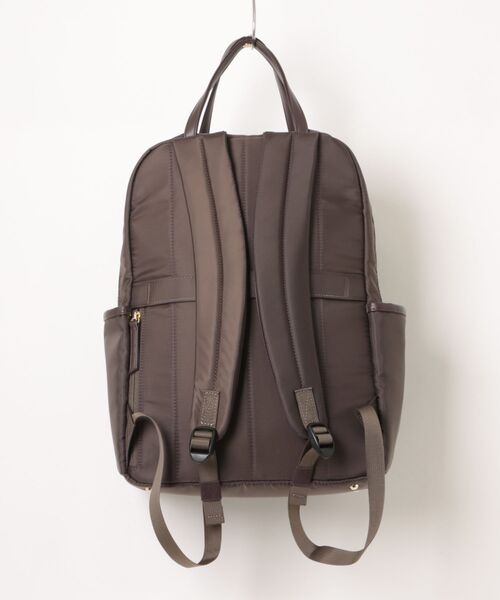 PROGRES（プログレ）の「リュックサック アリューヴ 18L A4サイズ 14インチPC フロントポケット 20204（バックパック/リュック・レディース・チャコールグレー/グレイッシュベージュ/ブラック・FREE）」の4枚目の写真